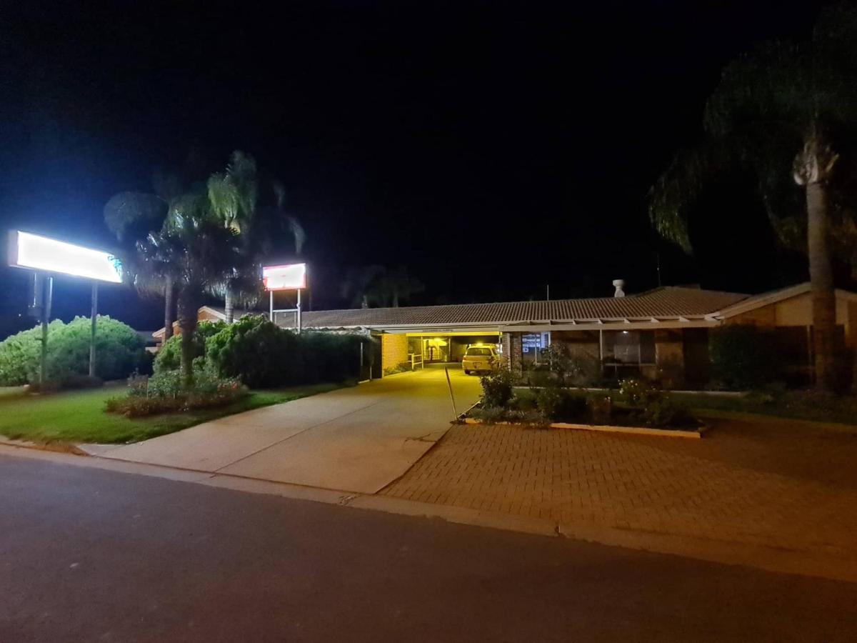 Sun River Resort Buronga - Mildura Bagian luar foto